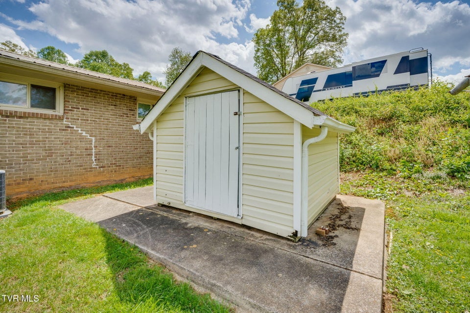 Photo #30: 802 Sir Echo Drive