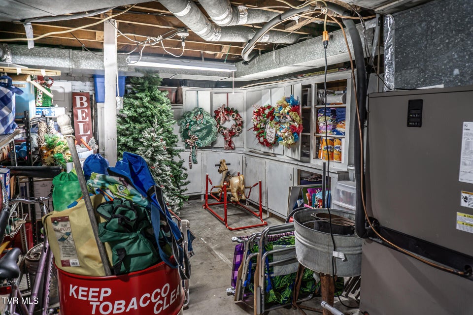 Photo #40: 205 Sevier Avenue