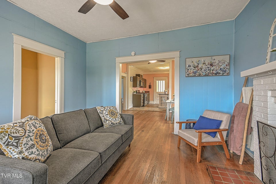 Photo #8: 1023 Arlington Avenue