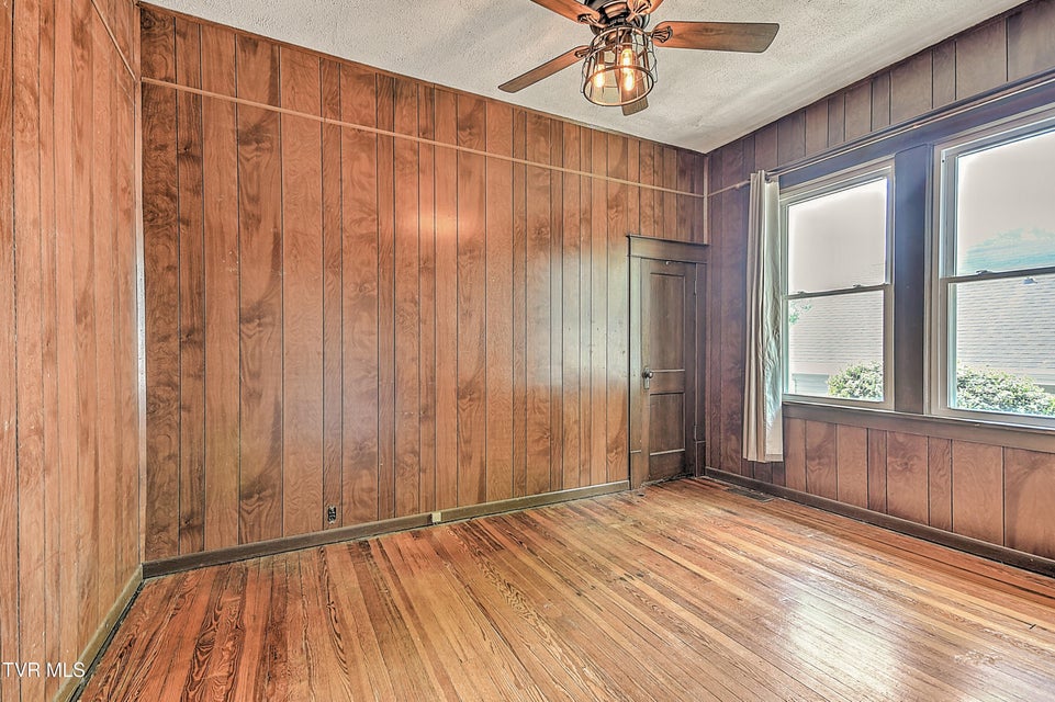 Photo #17: 1023 Arlington Avenue