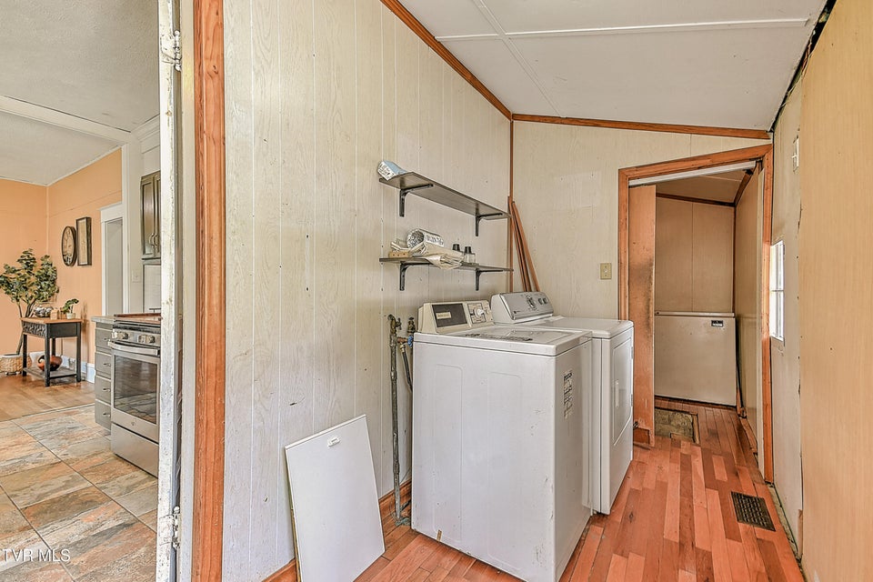 Photo #22: 1023 Arlington Avenue