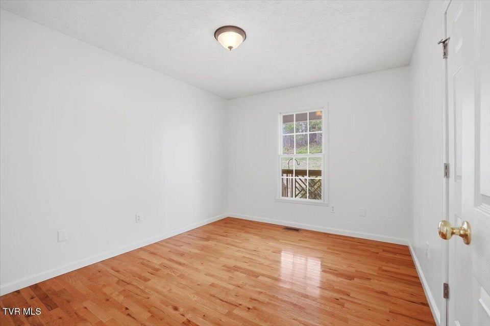 Photo #12: 123 Madeline Lane