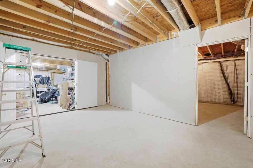 Photo #21: 123 Madeline Lane