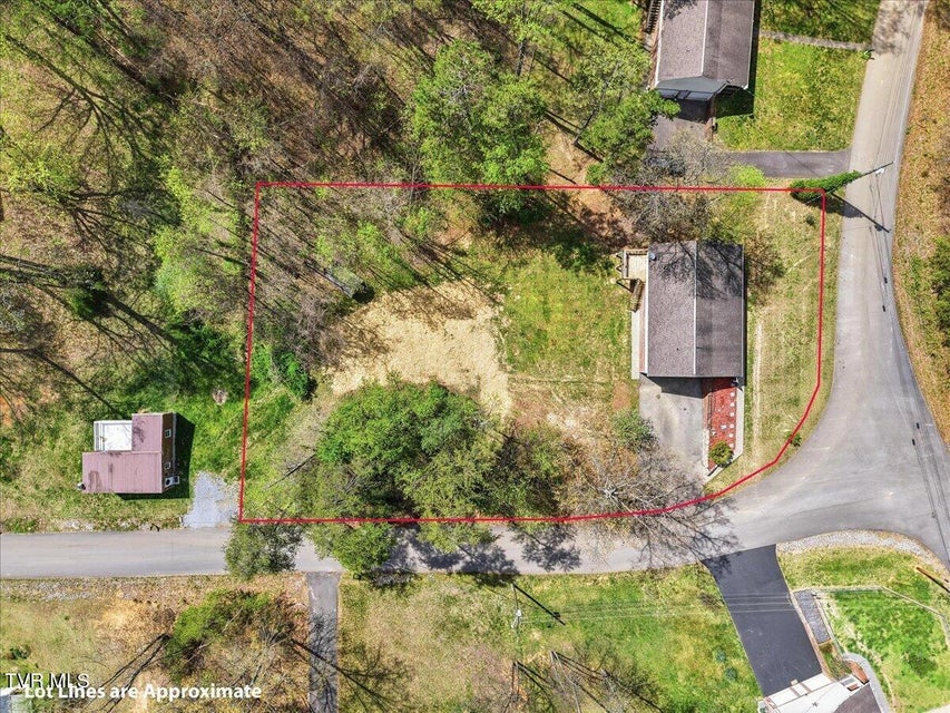 Photo #28: 123 Madeline Lane