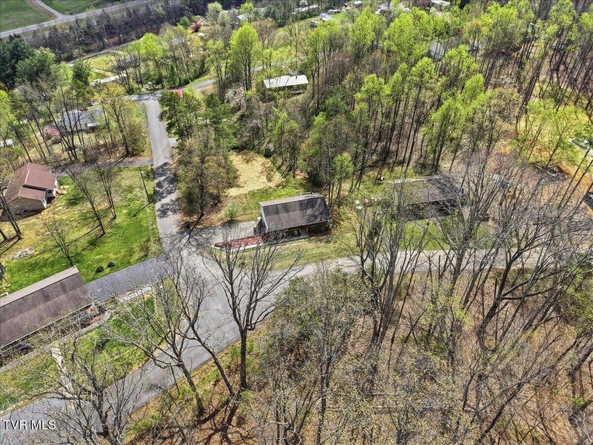 Photo #29: 123 Madeline Lane