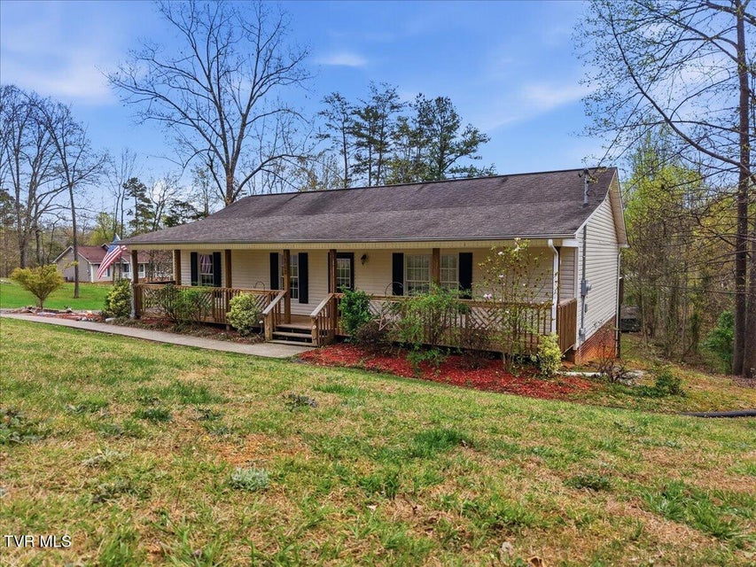 Photo #32: 123 Madeline Lane