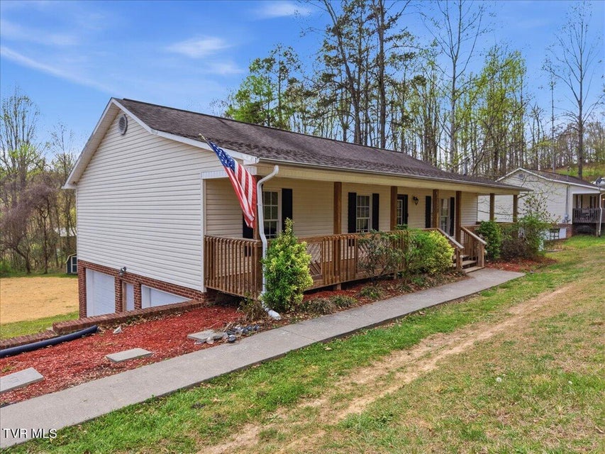 Photo #2: 123 Madeline Lane