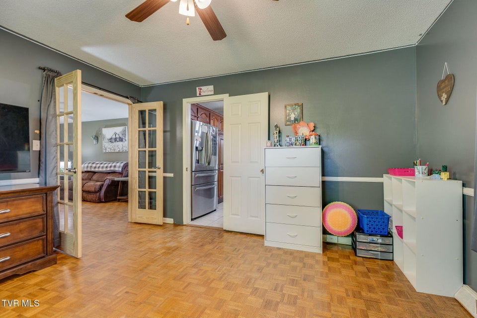 Photo #12: 1525 Robin Hood Lane