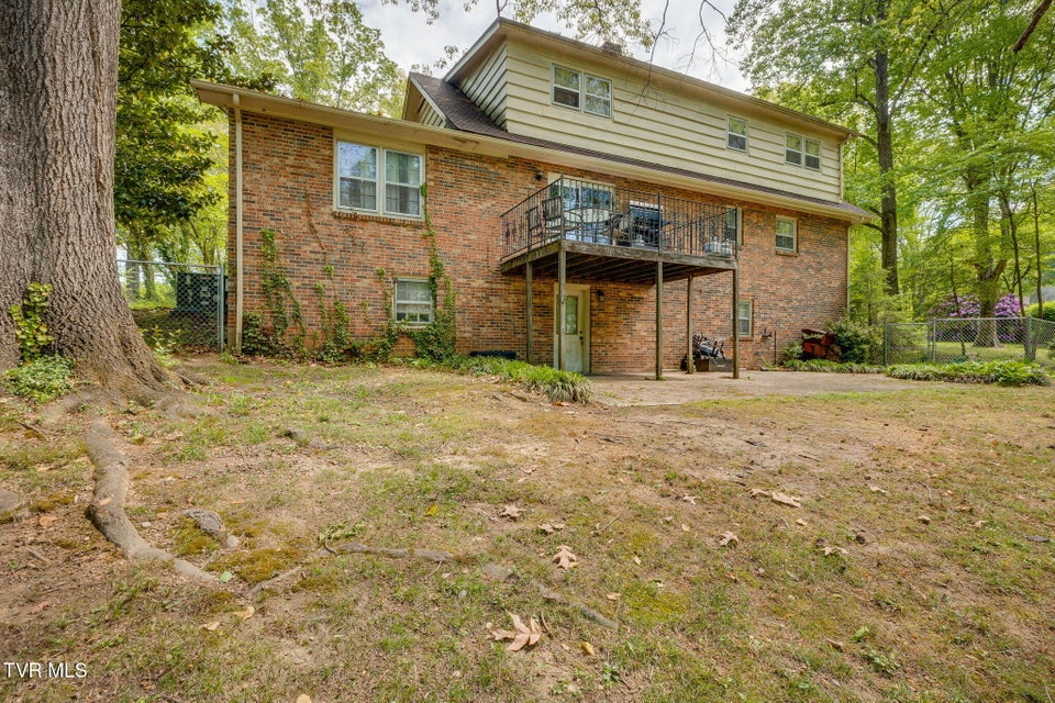 Photo #45: 1525 Robin Hood Lane