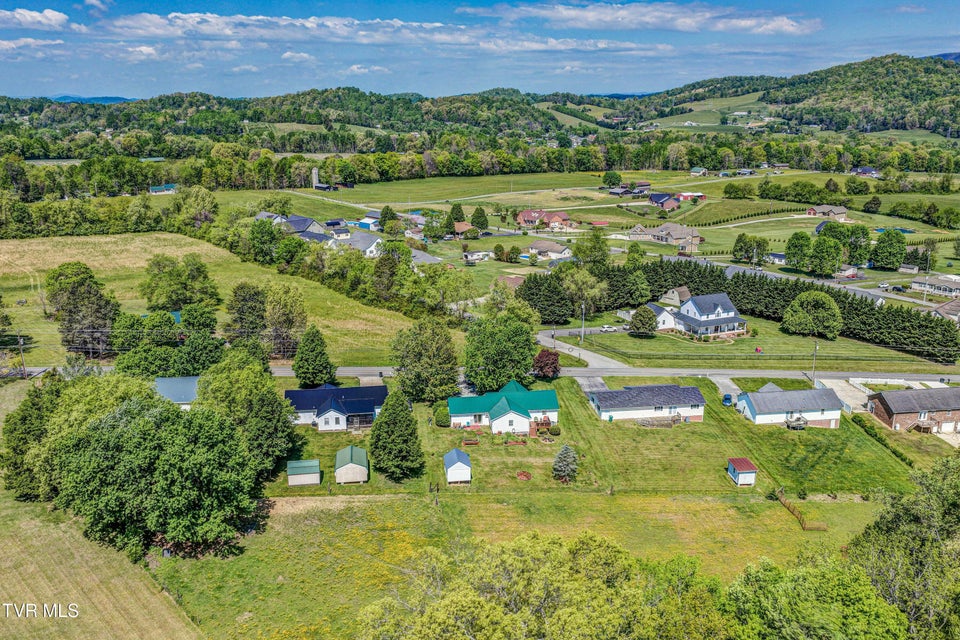 Photo #54: 2545 Siam Road