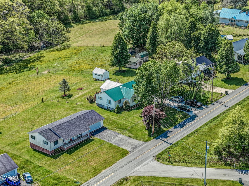 Photo #59: 2545 Siam Road