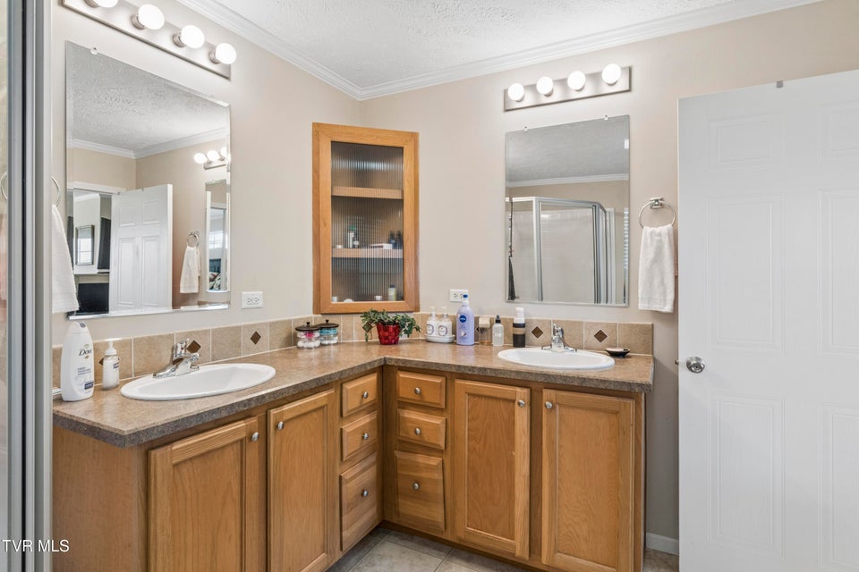 Photo #29: 2169 Rice Creek Road