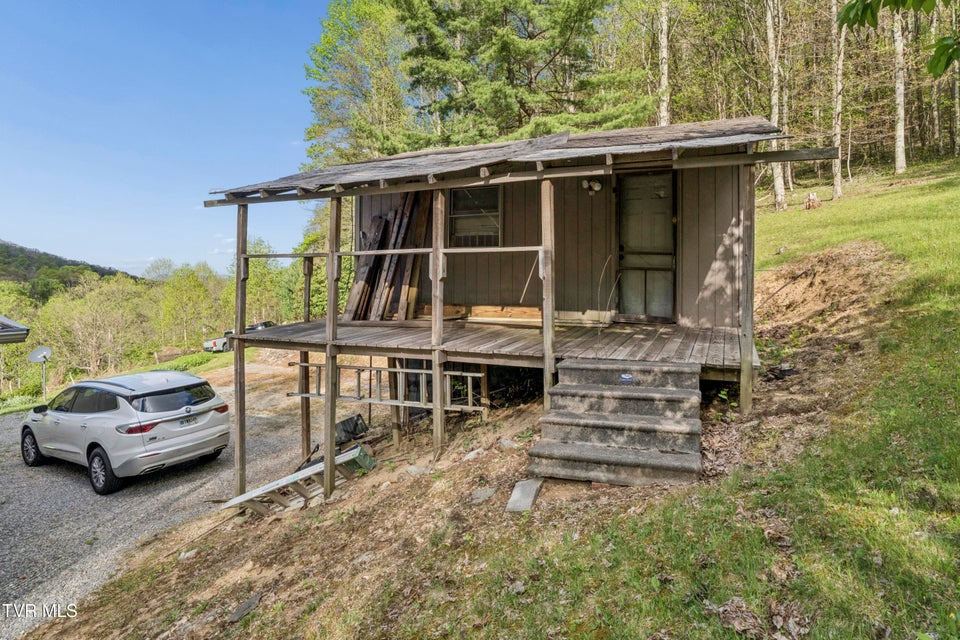 Photo #51: 2169 Rice Creek Road