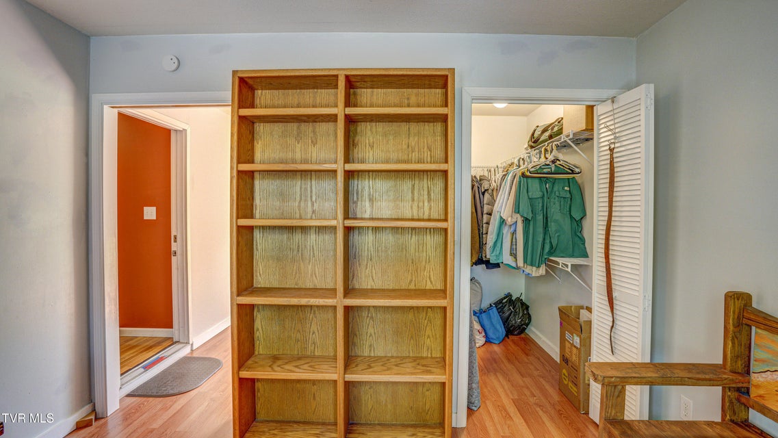 Photo #45: 2545 Siam Road