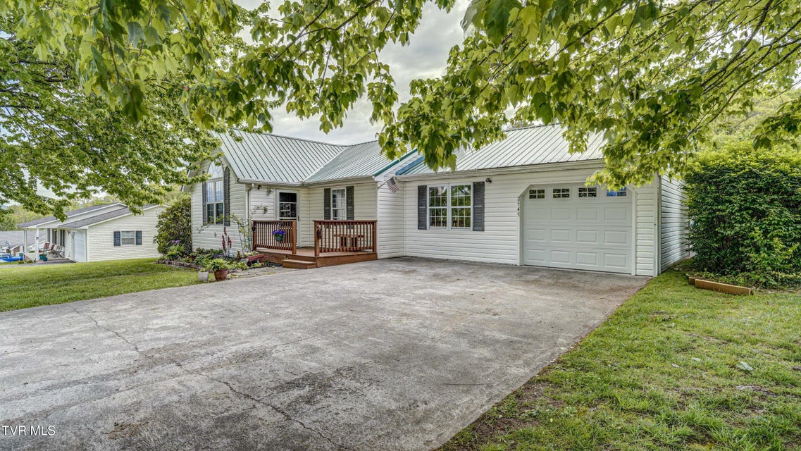 Photo #4: 2545 Siam Road