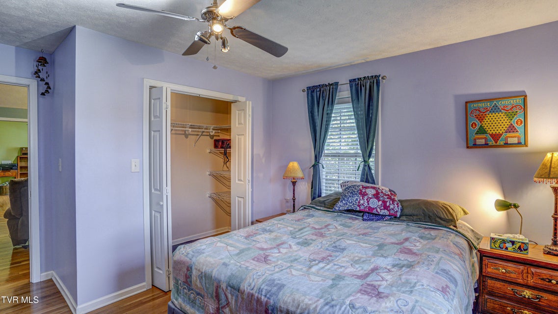 Photo #19: 2545 Siam Road