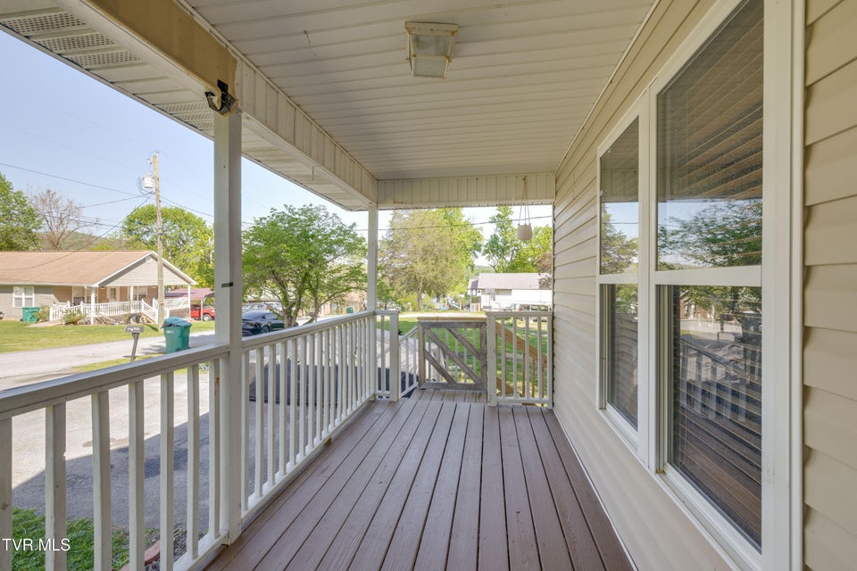 Photo #5: 154 Sycamore Street