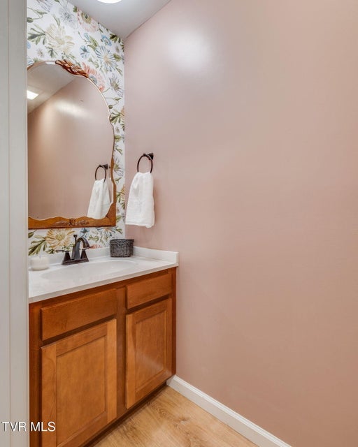 Photo #19: 986 Glen Street