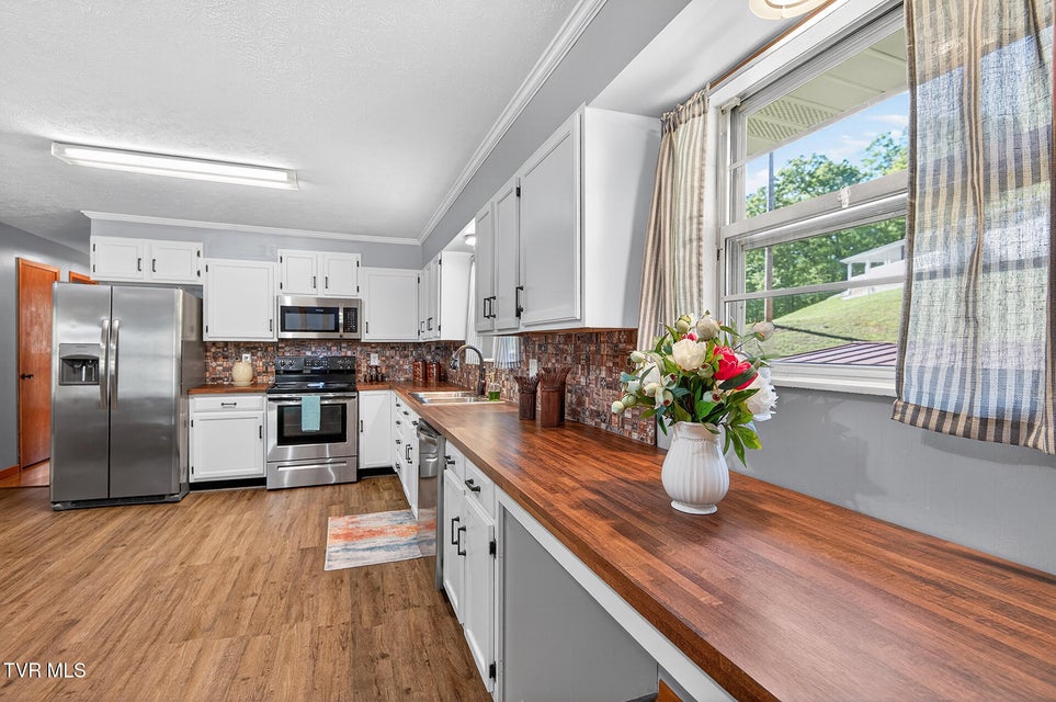 Photo #14: 458 Warford Road