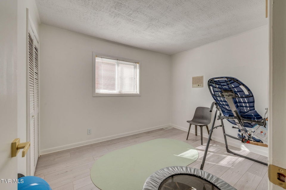 Photo #26: 107 Wayfair Drive