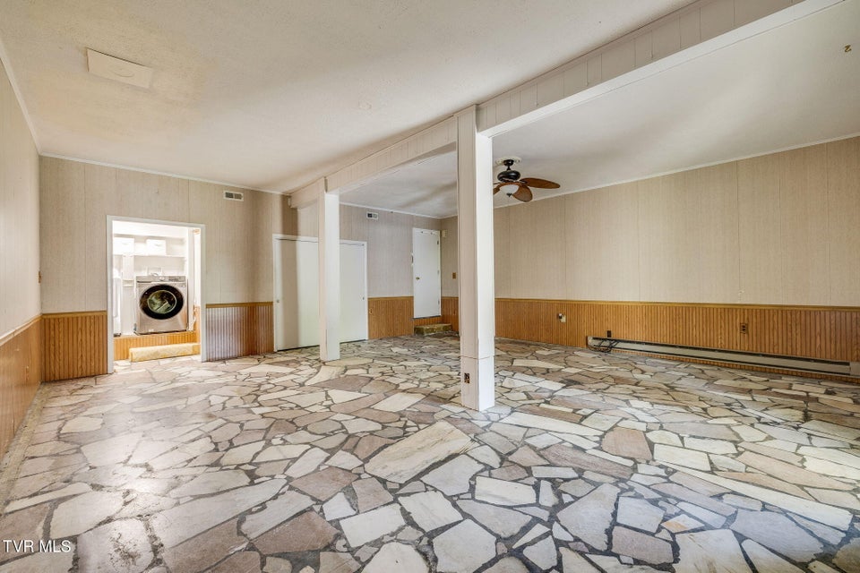 Photo #31: 107 Wayfair Drive