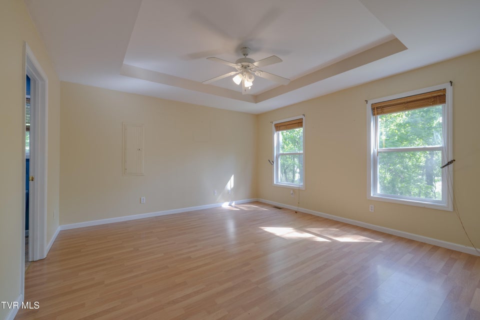 Photo #14: 154 Sycamore Street