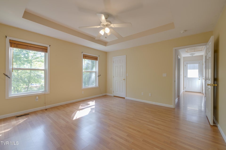 Photo #15: 154 Sycamore Street