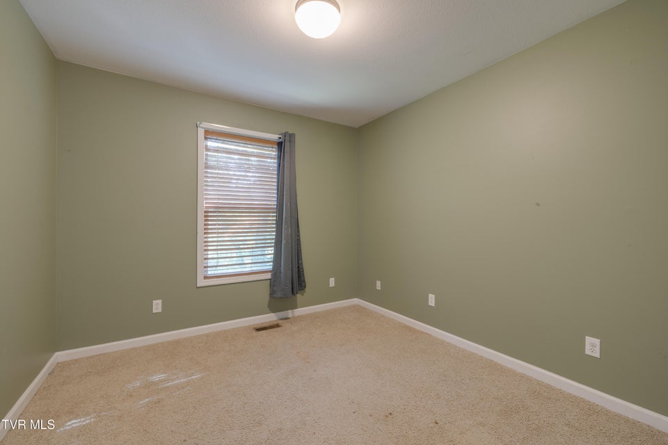 Photo #18: 154 Sycamore Street