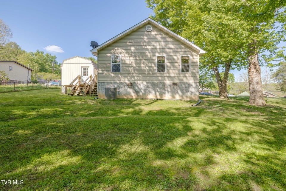 Photo #30: 154 Sycamore Street