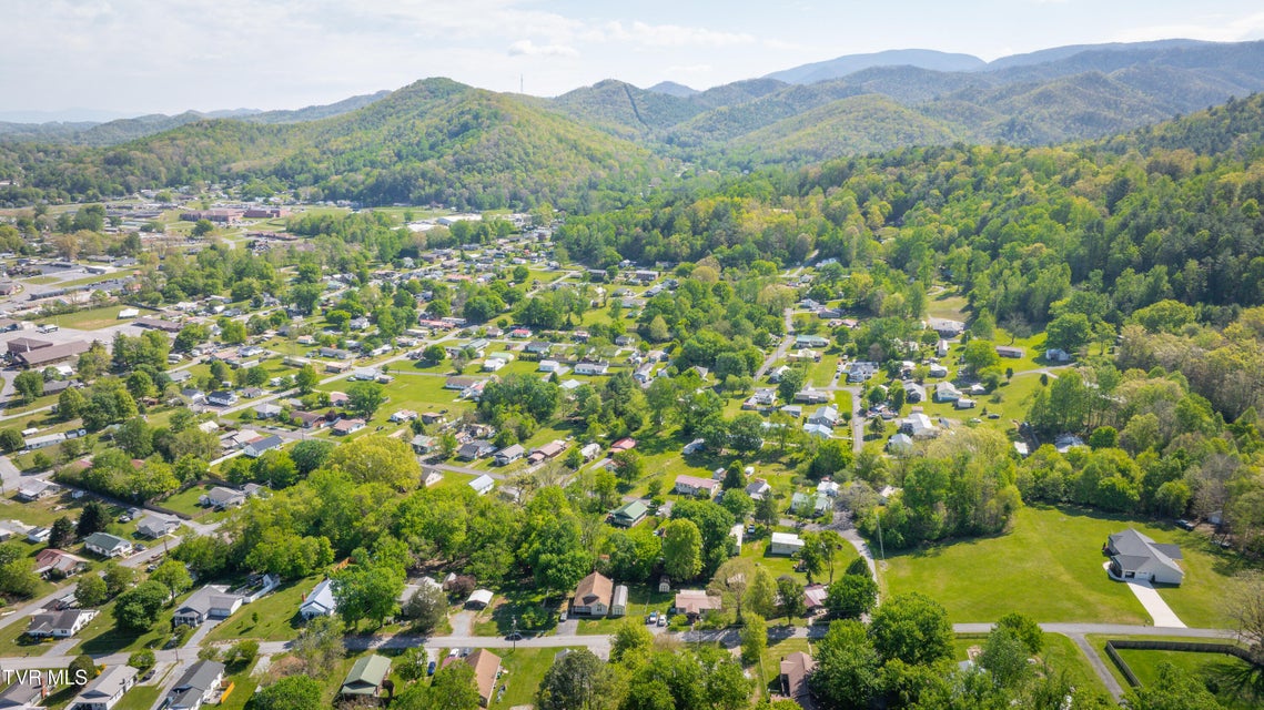 Photo #36: 154 Sycamore Street