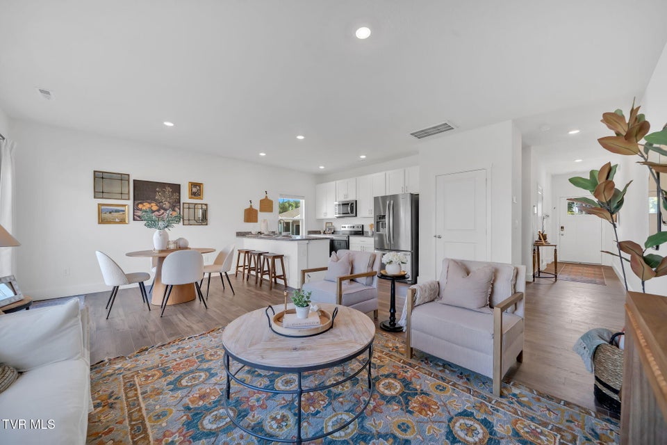 Photo #3: 1177 Wenna Way 