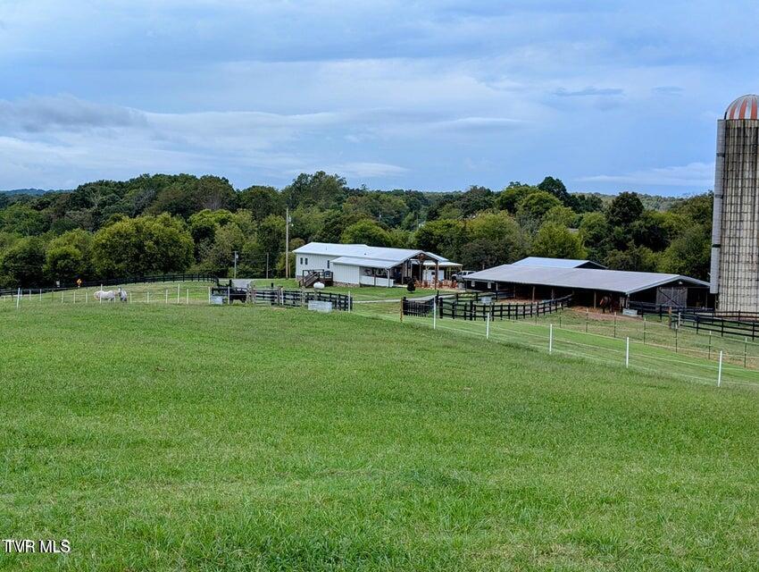 Photo #56: 780 Bright Hope Road