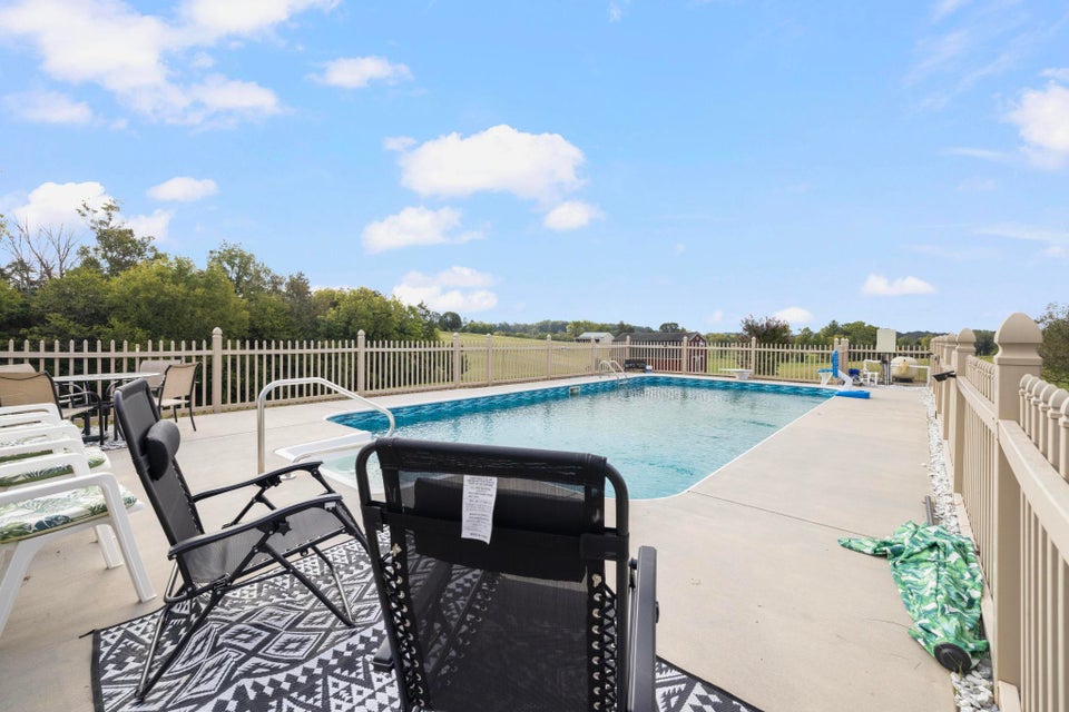 Photo #5: 1388 Barkley Road