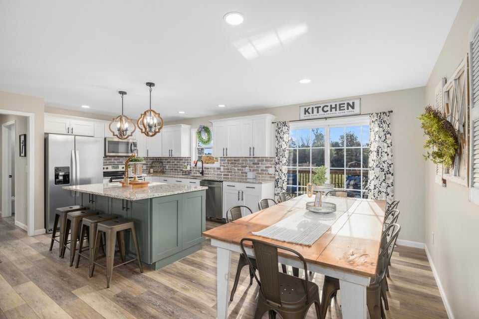 Photo #8: 1388 Barkley Road