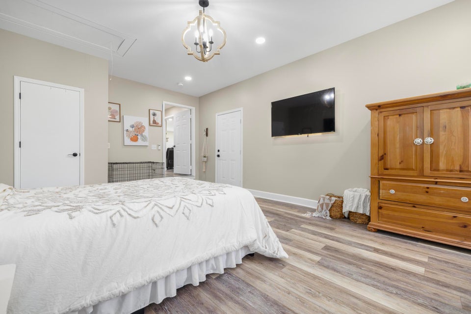 Photo #18: 1388 Barkley Road