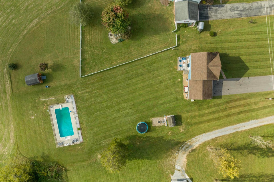 Photo #37: 1388 Barkley Road