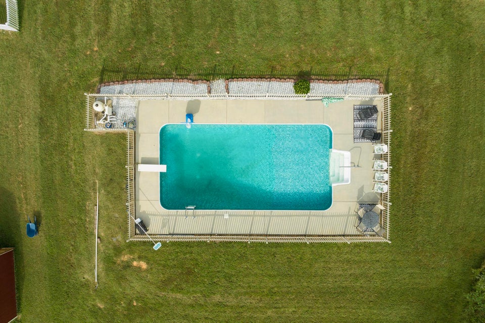 Photo #38: 1388 Barkley Road