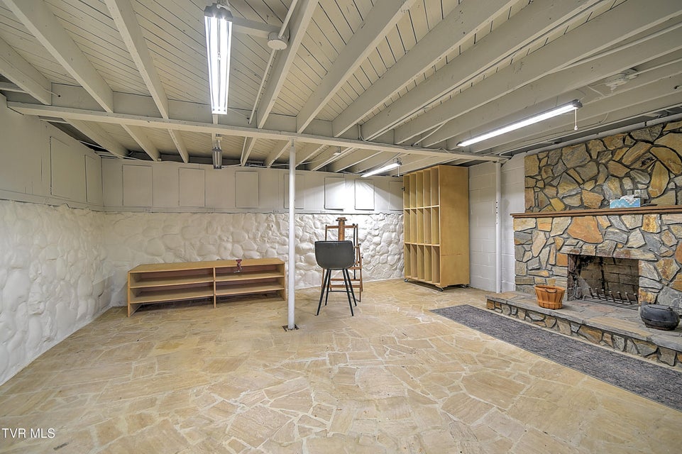 Photo #38: 101 Mcarthur Avenue