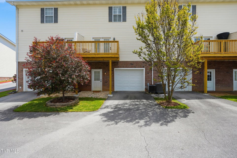 Photo #23: 2101 Cherokee Road