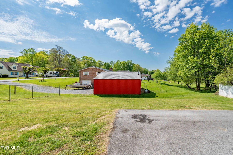 Photo #51: 518 Main Street