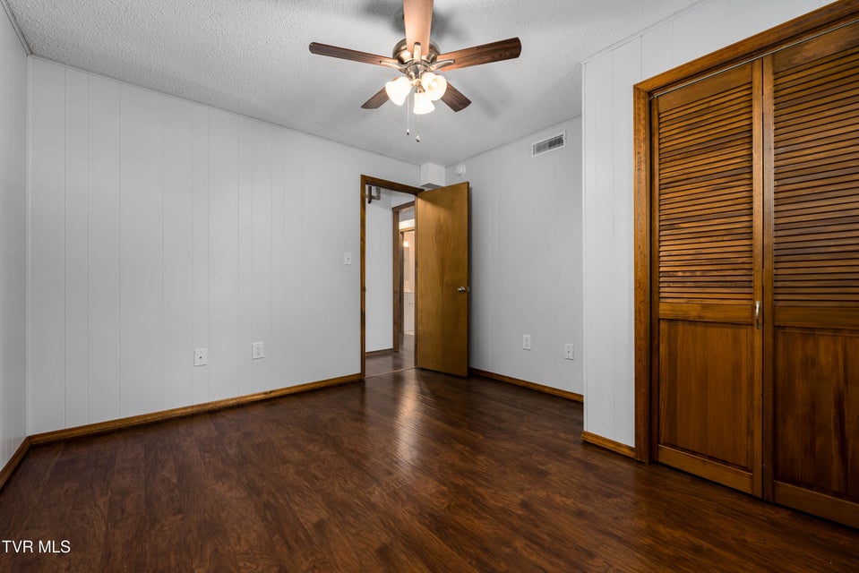 Photo #24: 518 Main Street