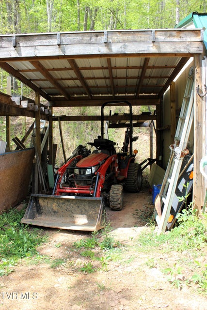 Photo #85: 2193 Burem Road