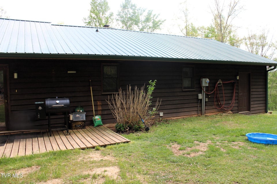 Photo #22: 2193 Burem Road