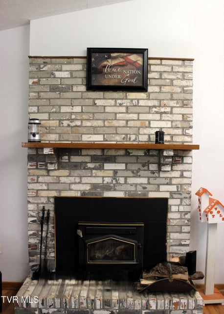 Photo #39: 2193 Burem Road