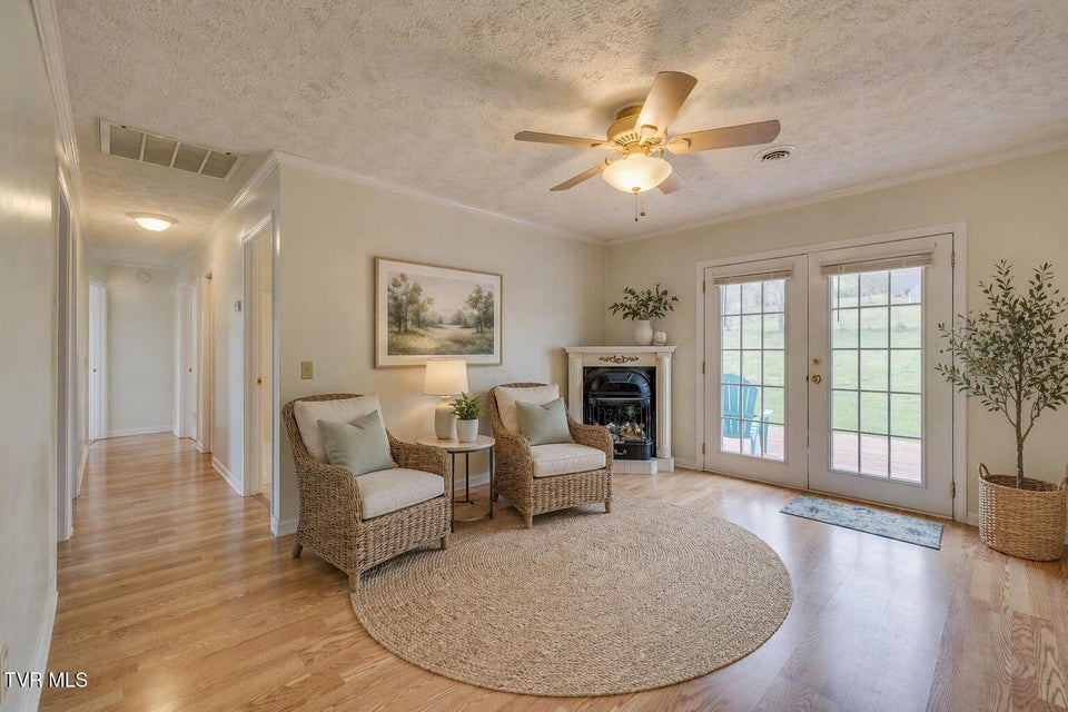 Photo #12: 445 Old Stage Road