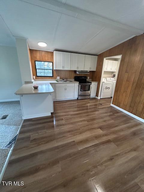 Photo #16: 140 Midway Circle