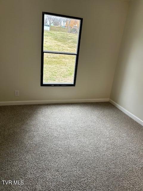 Photo #37: 140 Midway Circle