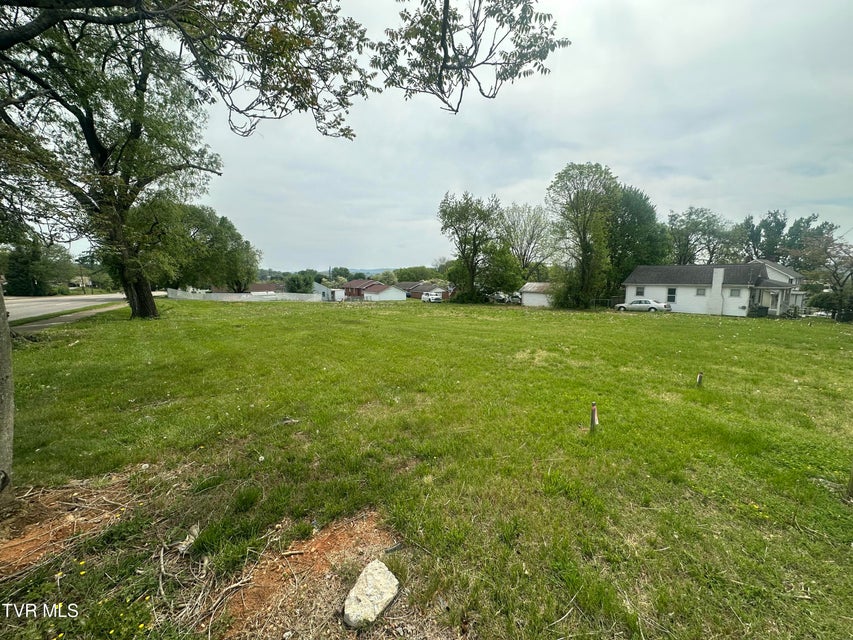 Photo #6: 1401 Stone Drive