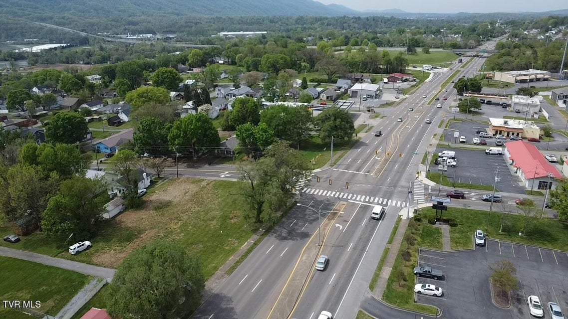 Photo #12: 1401 Stone Drive