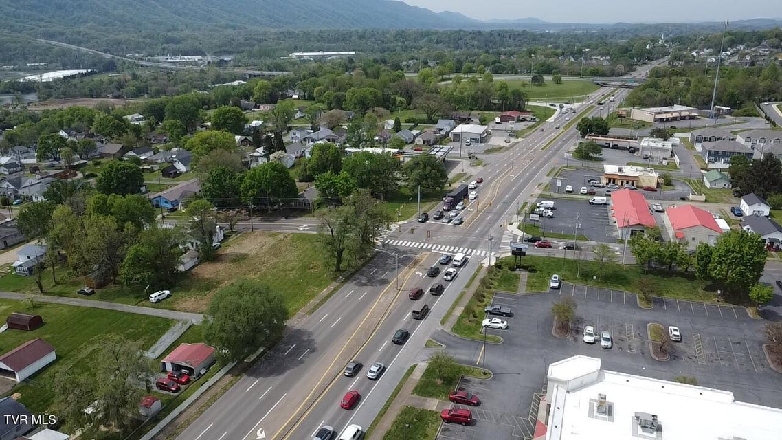 Photo #15: 1401 Stone Drive